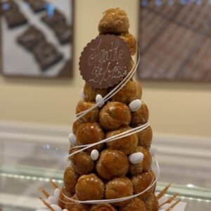 Pièce montée croquembouche